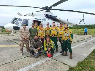 Омские авиапожарные продолжают борьбу с лесными пожарами в Томской области